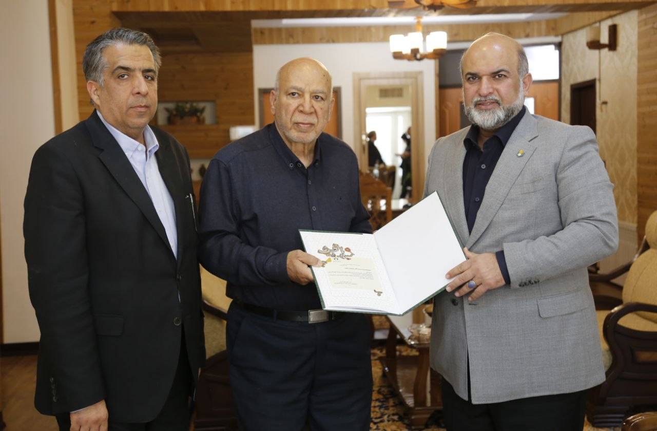 دیدار چهره به چهره مدیرعامل صندوق اعتباری هنر با هنرمندان استان کرمان/ پیگیری میدانی مطالبات‌ هنرمندان در هشتمین سفر استانی