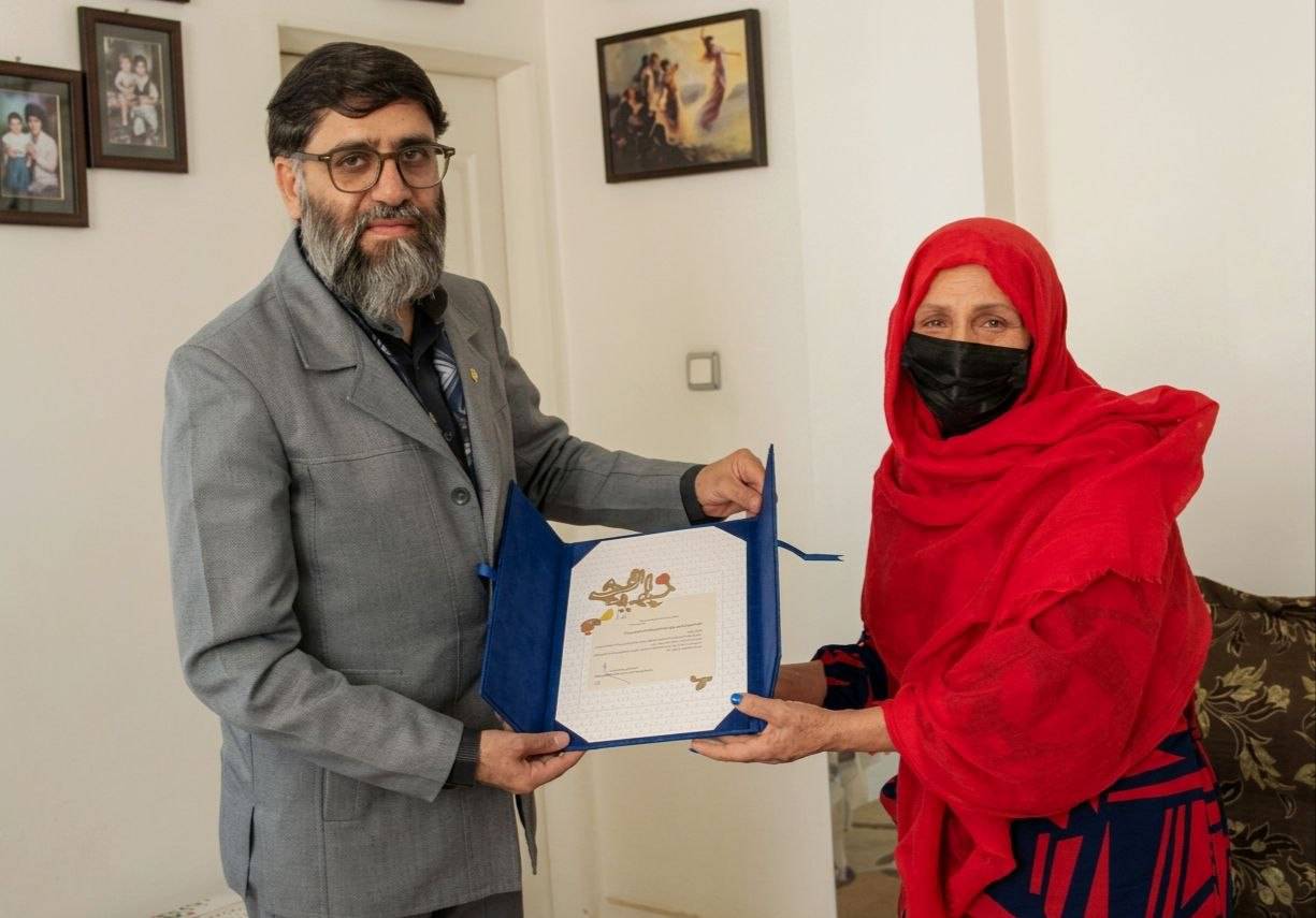 ادامه دیدار با هنرمندان اصفهان در سومین روز سفر فراتهران