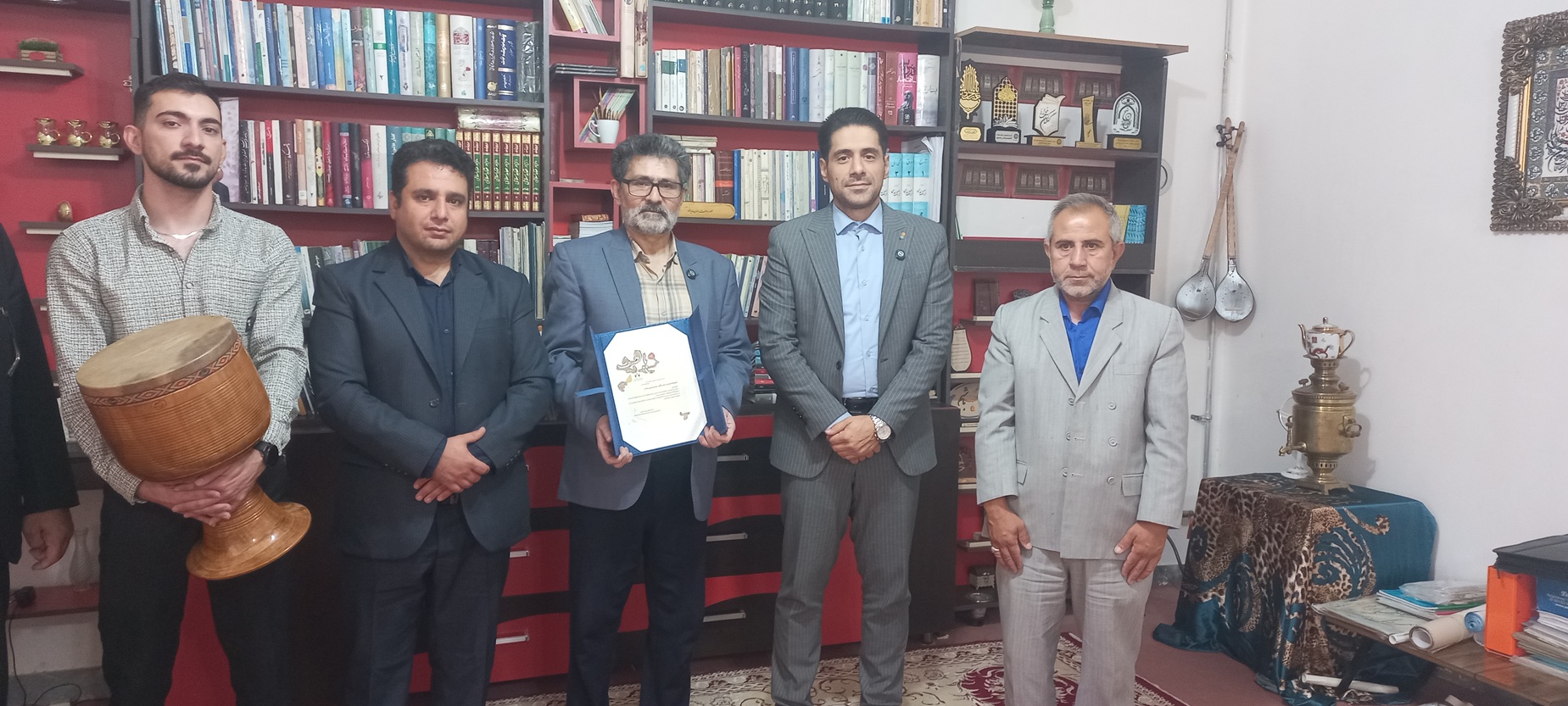 تأکید بر پیگیری مطالبات هنرمندان شهرستانی در چارچوب ظرفیت‌ها و مأموریت‌های صندوق اعتباری هنر