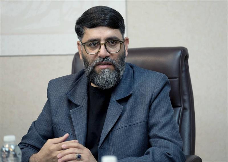 مشاور مدیر عامل صندوق اعتباری هنر تأکید کرد: نکوداشت نامداران استان‌ها؛ پاسداشت هویت فرهنگی و هنری سرمایه‌های انسانی ایران است